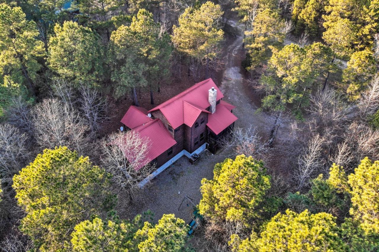 Broken Bow Cabin With Deck, Hot Tub And Fire Pit! 외부 사진