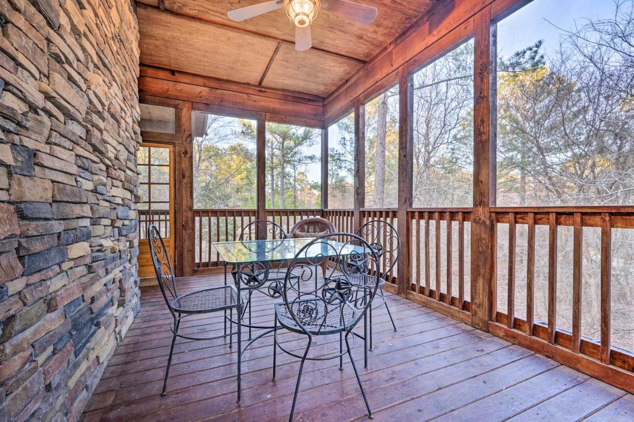 Broken Bow Cabin With Deck, Hot Tub And Fire Pit! 외부 사진